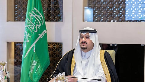 بتوجيه من أمير الرياض.. نائب أمير المنطقة يطلق مشروعي تطوير أدلة الإجراءات وجدول الصلاحيات ضمن الخطة الإستراتيجية للإمارة