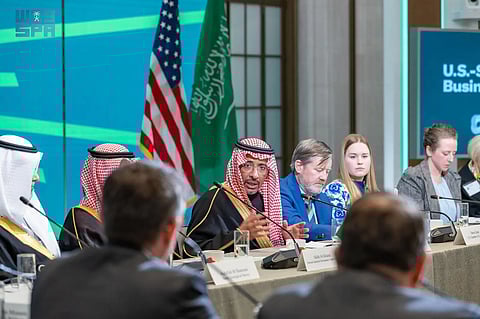 الخريّف يرأس اجتماع الطاولة المستديرة مع كبرى الشركات الأمريكية ويستعرض فرص الاستثمار الصناعي والتعديني بالمملكة