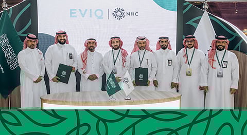 ‏NHC توقّع اتفاقية تعاون مع شركة EVIQ لتعزيز حلول الشحن الكهربائي وتطوير البنية التحتية الذكية