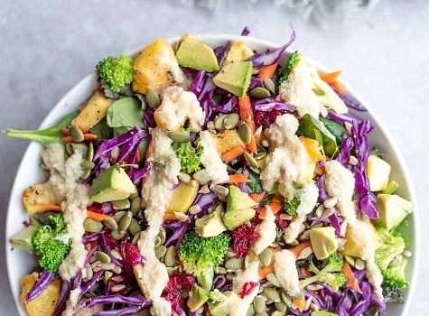 طبق السلطة كما يصنعه الخبراء.. وجبة متكاملة لمحاربة الأمراض وتقوية المناعة