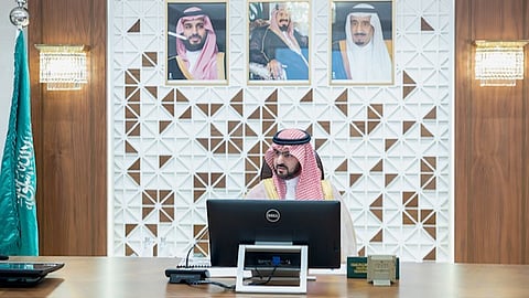 بتوجيه أمير الشرقية.. اجتماع لمعالجة حركة الشاحنات بحاضرة الدمام