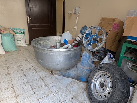 أمانة جدة تضبط 5,250 كجم من الأغذية الفاسدة وتوقف أنشطة عشوائية بعمائر سكنية