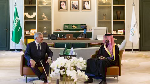 وزير الرياضة يوقّع مذكرة تفاهم مع إيطاليا لتعزيز التعاون الرياضي