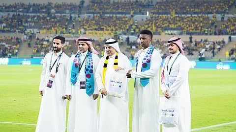 ضمن تعاون مشترك.. تدشين مبادرة "رابطة البيئة" في مباراة الاتحاد والشباب