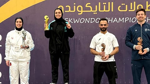 رهف الجوهي تحصد جائزة أفضل مدربة تايكوندو في بطولة قطر 2025