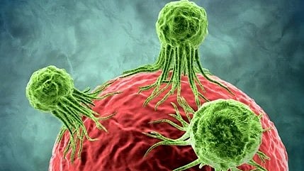 أثارت الذعر عبر وسائل التواصل.. 9 خرافات عن أسباب السرطان يفندها العلم