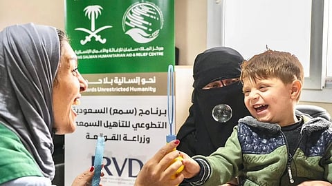 مركز الملك سلمان للإغاثة ينفذ 78 مشروعًا للرعاية الصحية والتأهيلية لذوي الإعاقة حول العالم بقيمة تجاوزت 64 مليون دولار