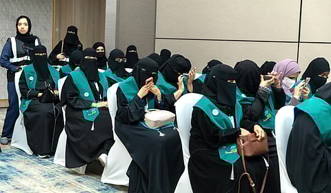 "إبصار" تحتفي بتخريج أول دفعة من برنامج "مكين" للتدريب التقني للمكفوفين