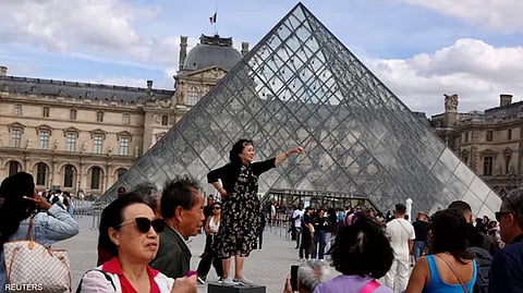 وقع الحادث بعد أسابيع فقط سرقة جريئة لمجوهرات التاج من اللوف