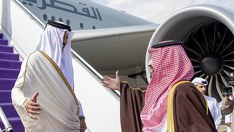  أمير قطر يصل إلى الرياض وفي مقدمة مستقبليه ولي العهد