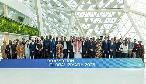 قمة "كوموشن" بالرياض تشهد توقيع اتفاقيات وإطلاق دراسة عالمية عن الذكاء الاصطناعي والتنقل الذكي