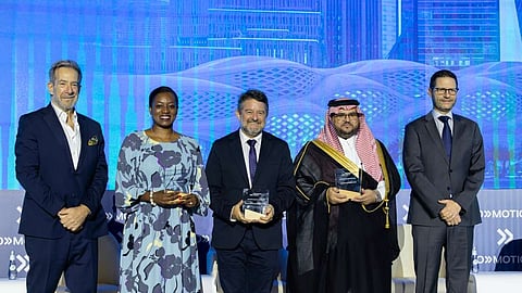 اختتام "قمة كوموشن العالمية 2025" بالرياض.. وتكريم الفائزين بجائزة "الرؤية الحضرية المبتكرة"