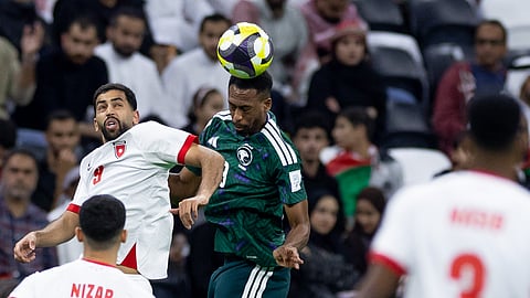 جانب من لقاء المنتخب السعودي الأول لكرة القدم مع نظيره الأردني