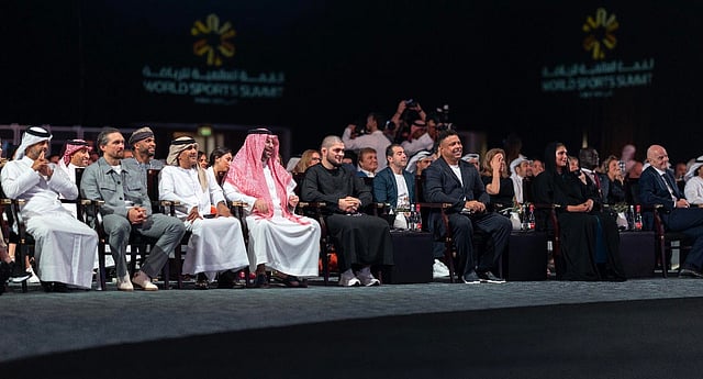 القمة العالمية للرياضة تنطلق في دبي بمشاركة 1500 شخصية من 50 دولة 5 sabq%2F2025 12 29%2F003ns4d7%2Funnamed 3