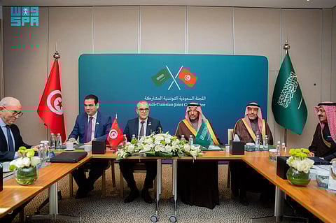 وزيرا الصناعة والاقتصاد السعودي والتونسي يبحثان تعزيز الشراكات وتذليل التحديات الاستثمارية