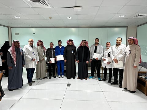 بجهود احترافية وتعاون وطني.. فريق طبي بعرعر ينجح في نقل قلب وينال إشادة قيادية