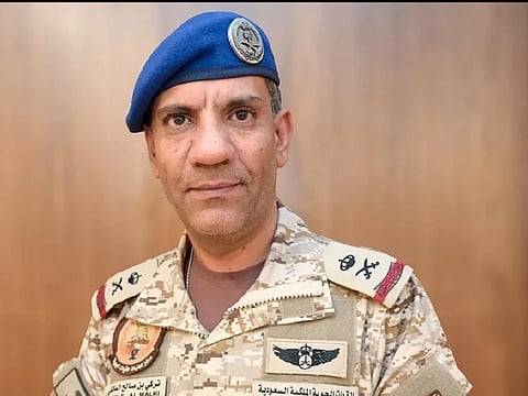 قيادة القوات المشتركة للتحالف (تحالف دعم الشرعية في اليمن): تنفيذ ضربة جوية "محدودة" استهدفت دعمًا عسكريًّا خارجيًّا بميناء "المكلا"