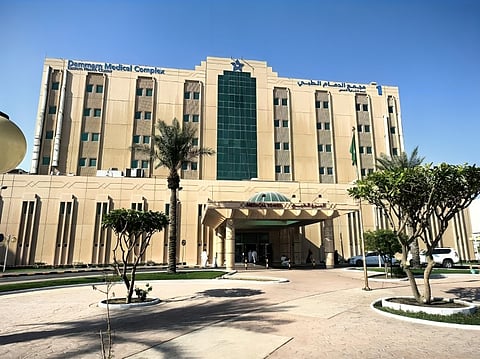 تقنية الأشعة التداخلية تنقذ حياة مريض من جلطة رئوية حادة بالدمام