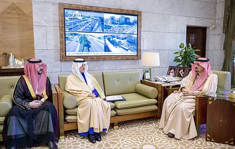أمير الرياض يستقبل محافظ شقراء ويطّلع على إنجازات القطاع الصحي بالمحافظة