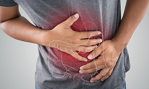 خبراء: الإمساك المستمر بلا تفسير قد يكون انذاراً بمرض الخطير