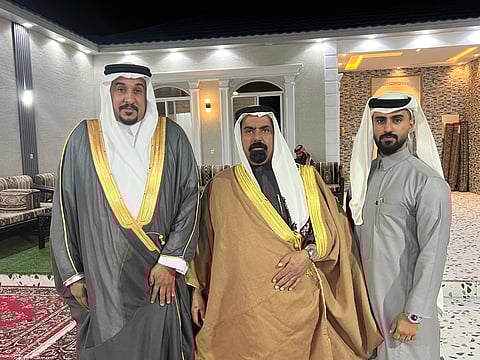 "القحطاني" يحتفل بخطوبته في الطائف