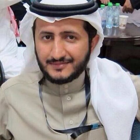 "استشاري جلدية": "الجلوتاثيون" مادة آمنة ودورها بتبييض الجلد معدوم