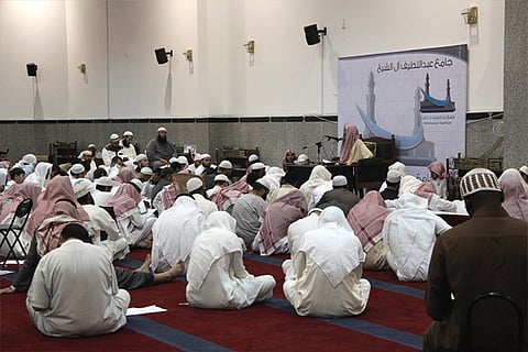 "تعاوني المدينة" يقيم دورة في أساسيات العلم وأصوله وضبط مسائله