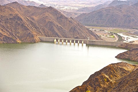 مياه جازان توضح: توقّف ضخ تحلية "الشقيق" لتجربة سد "بيش"