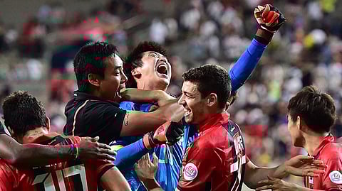 "غوانزو" يودع الآسيوية .. "سيدني" و"سيول" يتأهلان