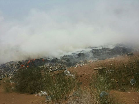 حريق مكب "نفايات السعدية" يثير ذعر أهالي قرى الطوال