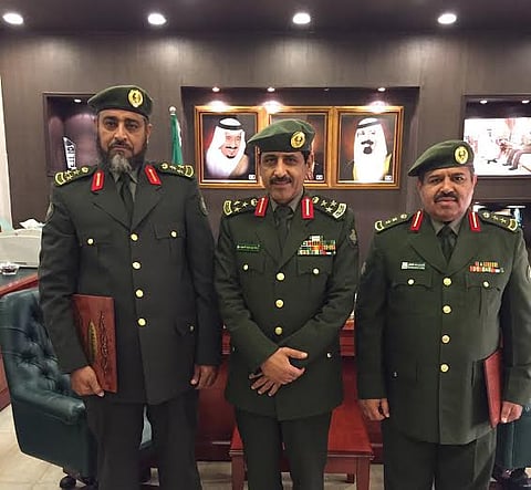 "جوازات عسير" تُكَرّم "الدواف" و"القحطاني"