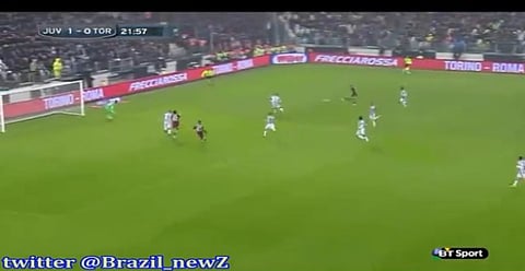 بالفيديو.. لاعب برازيلي يسجّل هدفاً "ماراثونياً" في مرمى "اليوفي" 