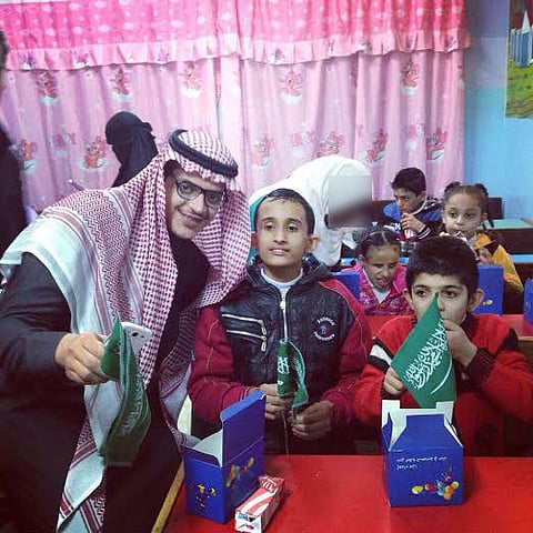بالصور.. "الطلبة السعوديين" يزور مراكز ذوي الاحتياجات الخاصة بعمان