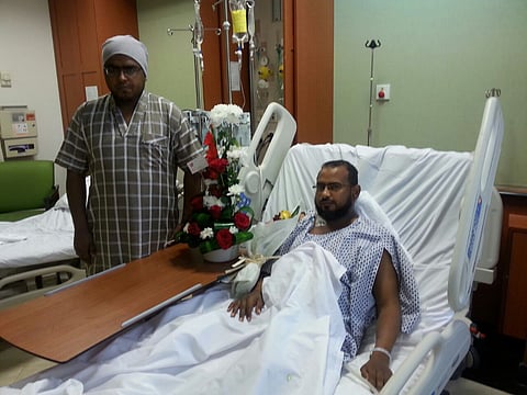 "النجمي"  يتبرع بكليته لوالده بجازان