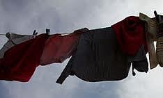 غسل الملابس بالمملكة.. من الهواء الطلق لأزرار "الكيبورد"