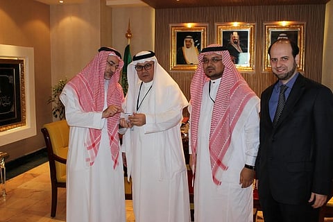 مستشفى النور بمكة تدشن نظام أرشفة الصور الإشعاعية للأجهزة المحمولة