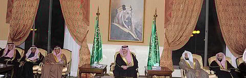 أمير تبوك يشيد بالتفاعل الكبير من أبناء المنطقة 