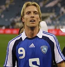 السويدي "ويلهامسون" نجم الهلال السابق يعتزل الكرة نهائياً