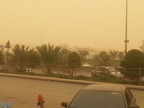 "الأرصاد": تتأثر الأجزاء الجنوبية للرياض والشرقية بالعوالق الترابية