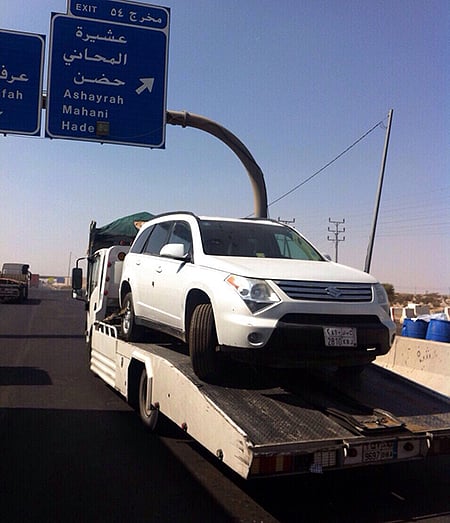 أمن الطرق بالطائف يضبط سيارة مسروقة قادمة من الرياض