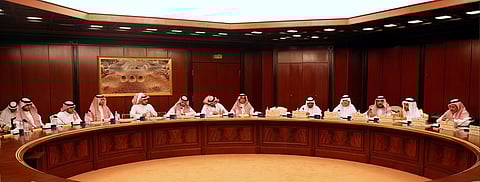 مساعد رئيس الشورى يجتمع بوفد معهد الدراسات الدبلوماسية