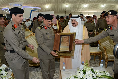 شاهد.. أمير الرياض يدشن أسبوع المرور الخليجي