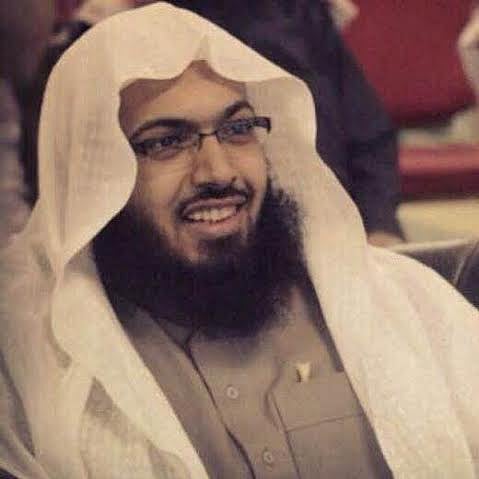 "الروقي" يدعو بائعي الأضاحي للتثبُّت من مواليد الضَّأْن بعد يوم غد