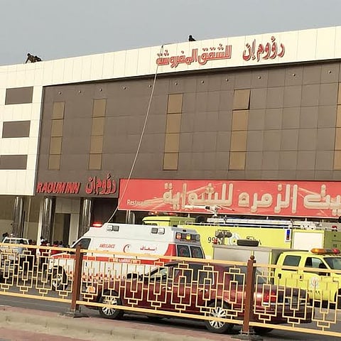 "مدني الخفجي " يسيطر على حريق  مطعم  بالعزيزية