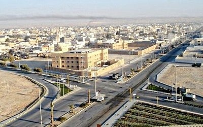 آثار دماء تُوقع بداهس "طفل القريات" بعد أيام من هروبه وتخفيه