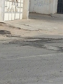 إزالة "مطبات" يهدد طالبات مدرسة في "مثناة الطائف"