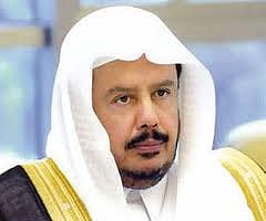 "آل الشيخ": حادث القديح الإرهابي يتنافى مع مبادئ الدين الإسلامي