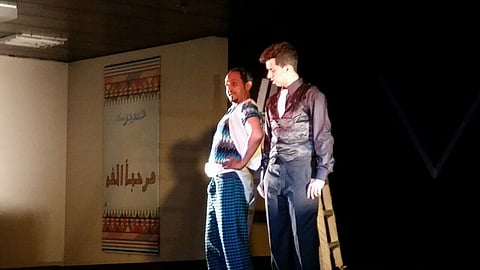 حضور جماهيري مبهر لـ "بائع الحميص" في مسرح فنون أبها