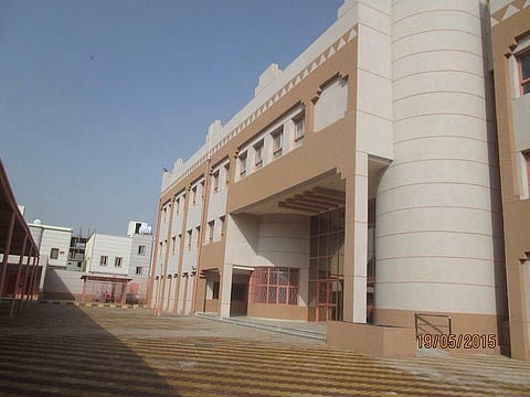 "تعليم الطائف" تتسلم 26 مشروعاً بقيمة "ربع مليار ريال"
