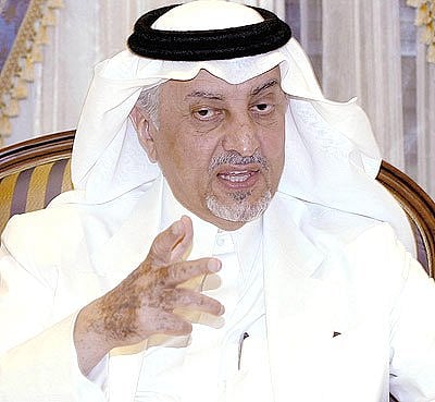 خالد الفيصل في عشق الوطن: "وشلون ما أحبّه وهو ناهي الوصف"